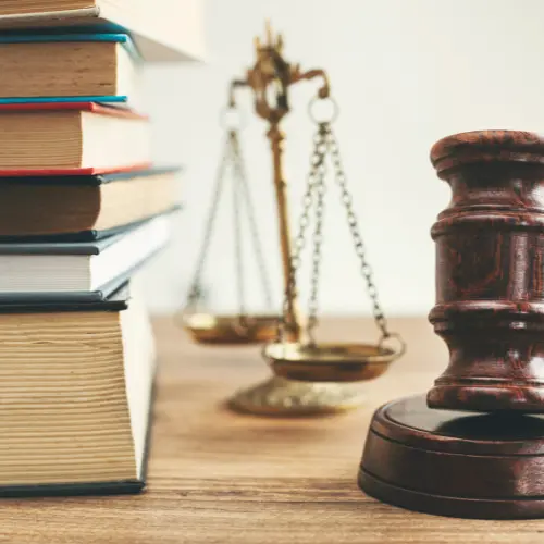 Derecho Penal Militar y Penal Ordinario 